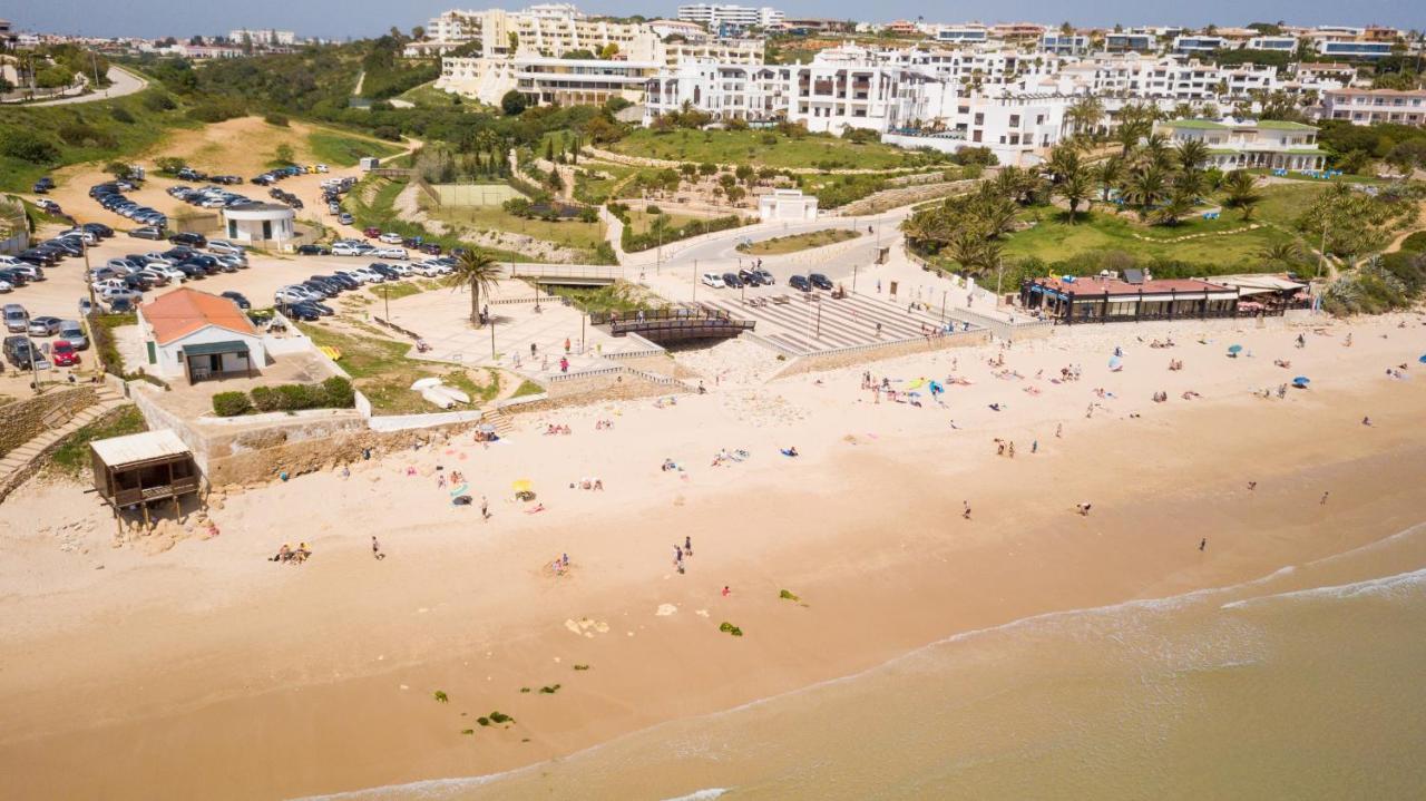 Porto De Mos 85 By Destination Algarve Apartment