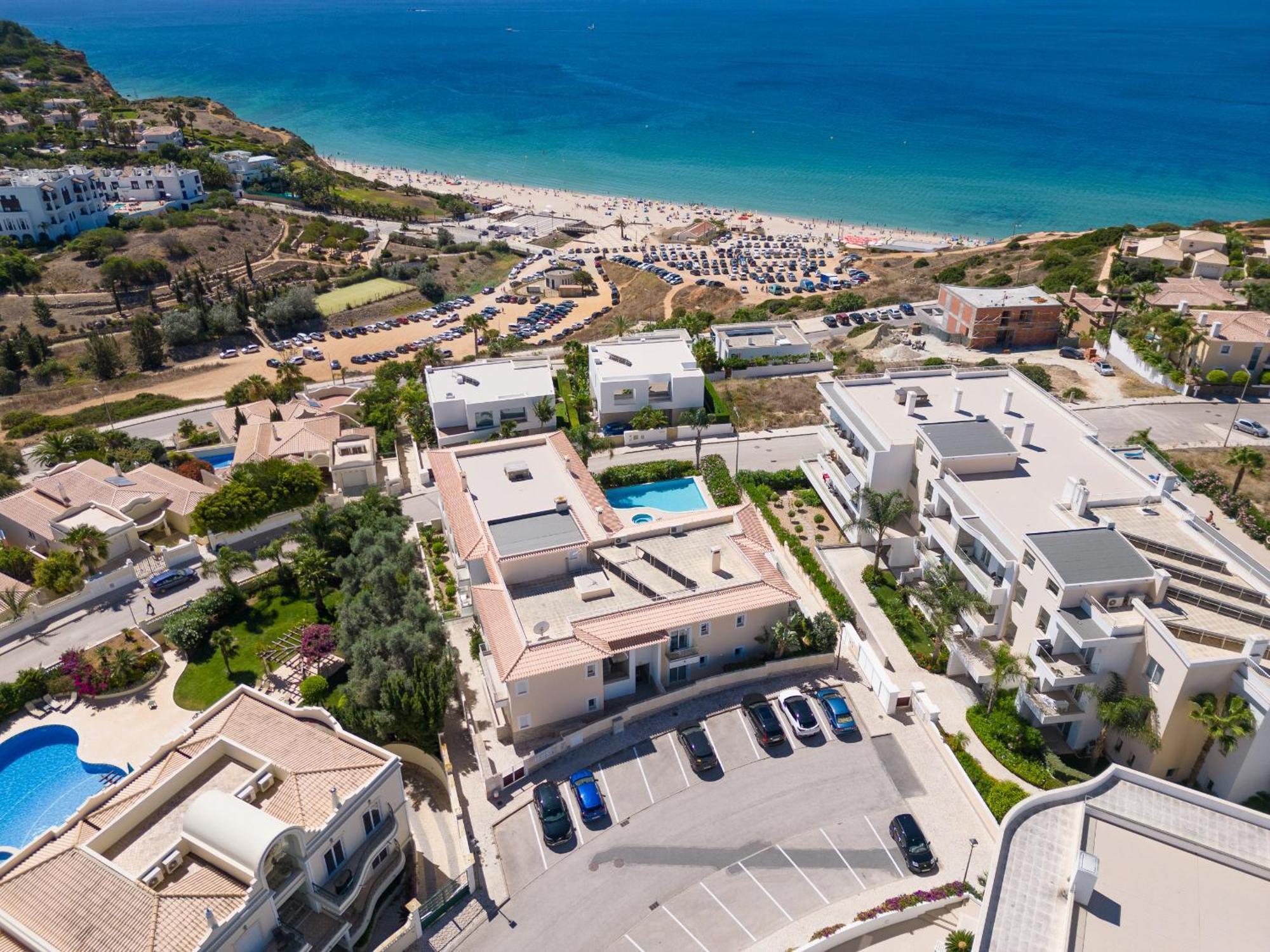 Porto De Mos 85 By Destination Algarve Apartment Lagos